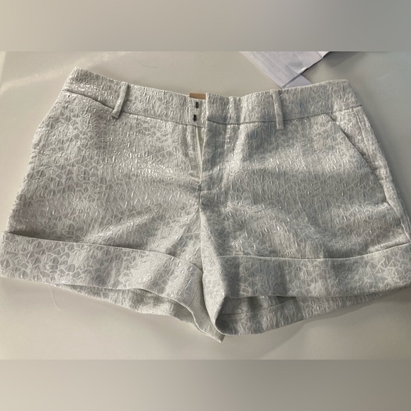 Club Monaco Marianna Low Rise City Shorts - Picture 4 of 8